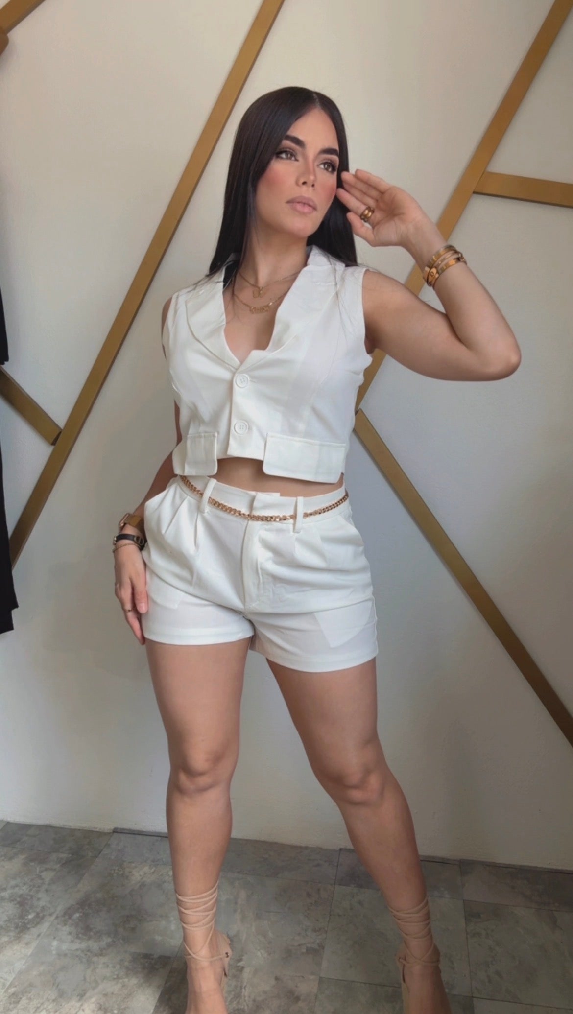 Vest White Short Set