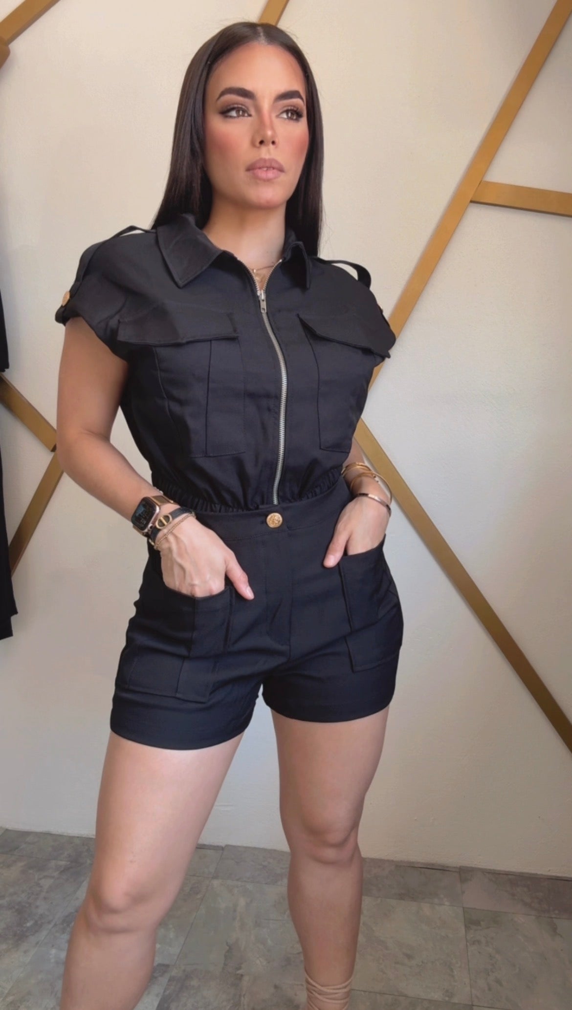 Black and Gold Set