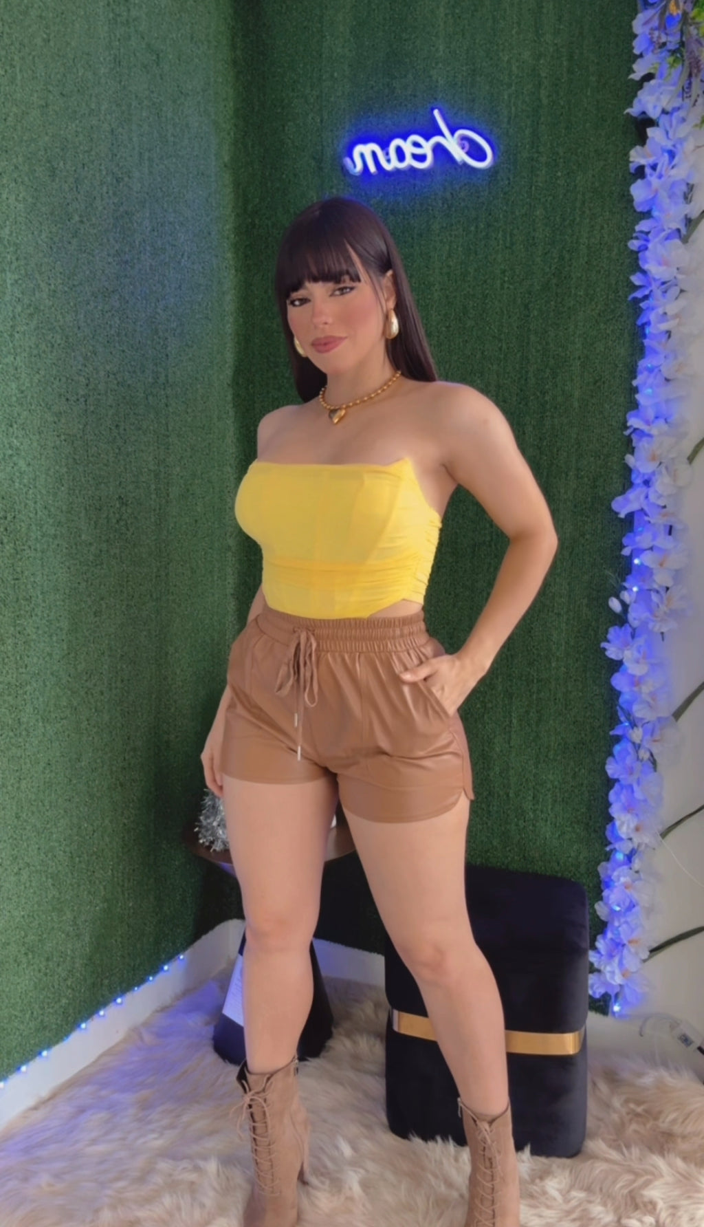 Camel Short