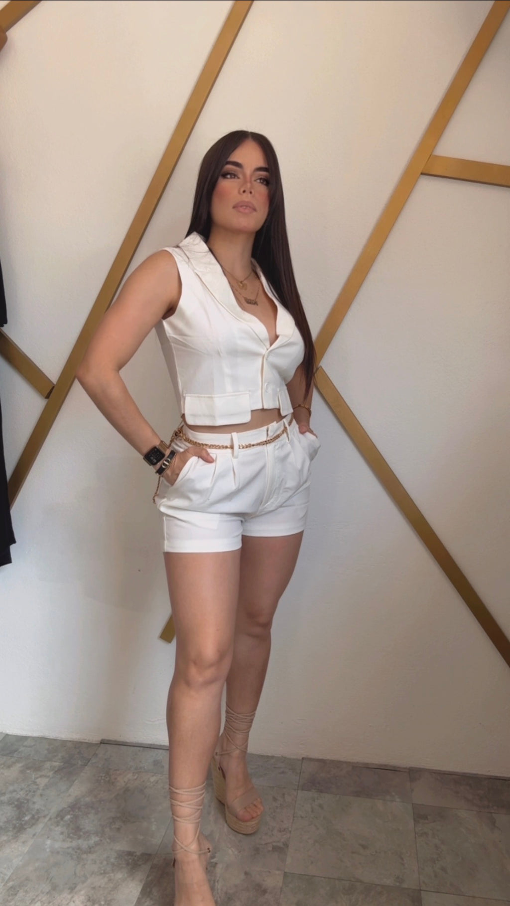 Vest White Short Set