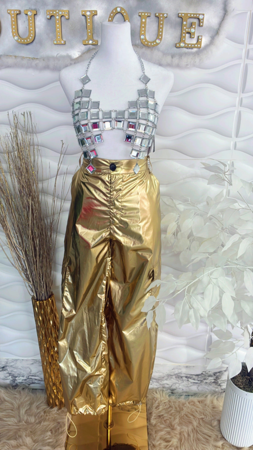 Metallic Cargo Gold