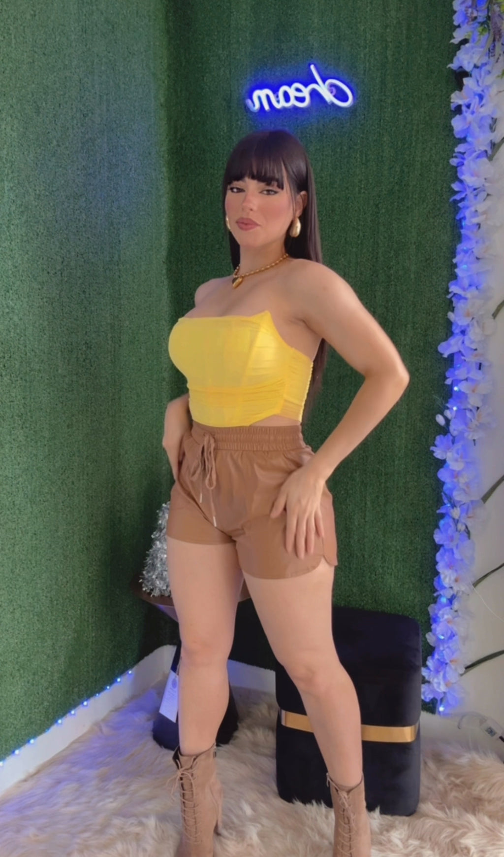 Camel Short