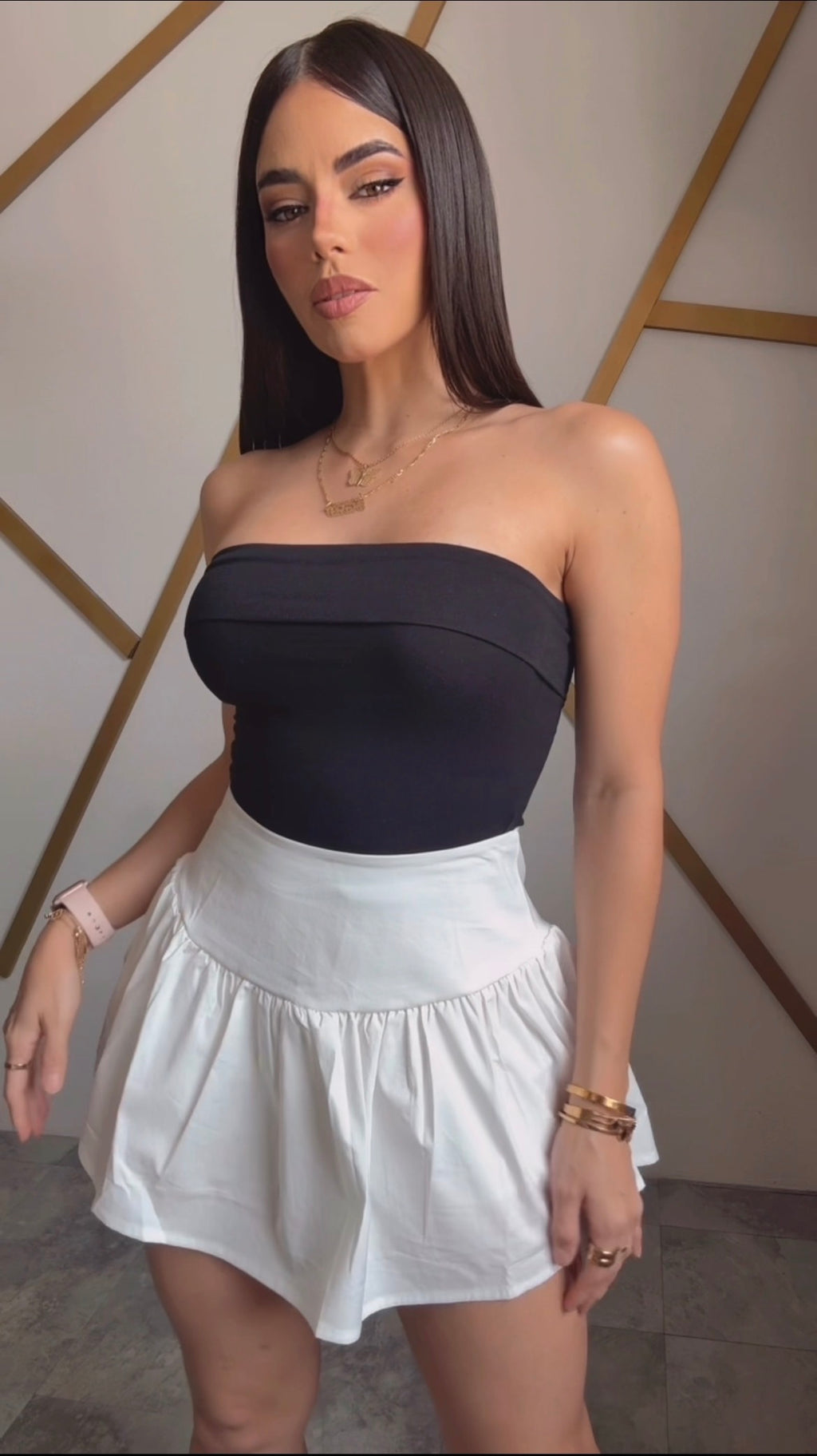 Tube Black Top